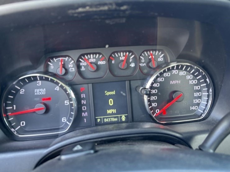 2016-chevrolet-2500-image-10