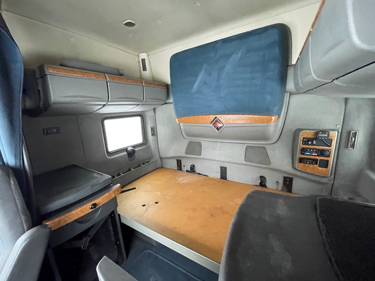 2009-international-prostar-image-43