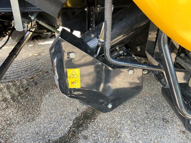 2023-new-holland-cr10.90-image-46