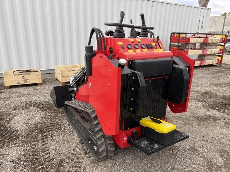 2026-sdlool-530t-skid-steer-loader-image-4