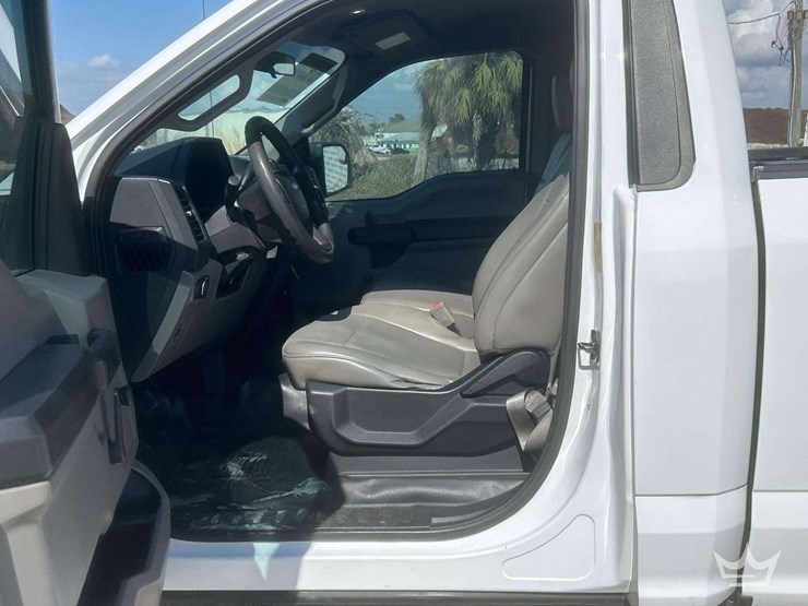 2018-ford-f150-image-9