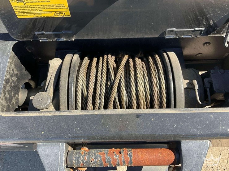 2024-freightliner-m2-106-image-60