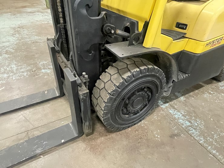 #164-•-2016-hyster-fortis-90-turbo-diesel-forklift-image-13
