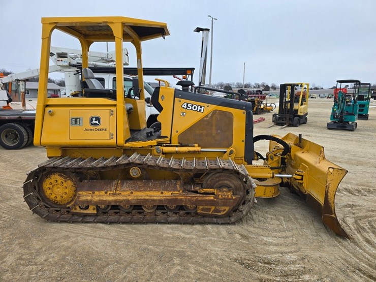 2002-deere-450h-lt-image-6