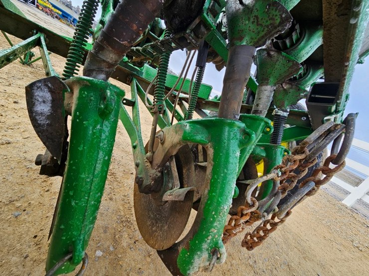 john-deere-5-image-16