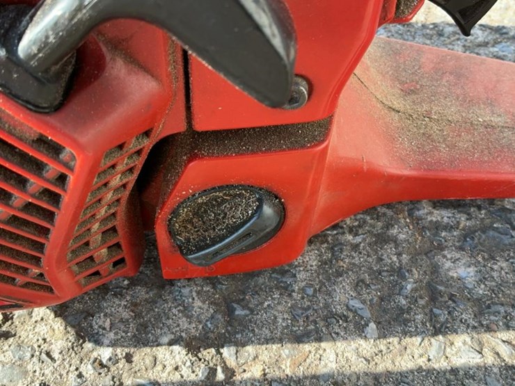 #109-•-jonsered-cs-2171-chainsaw-image-10