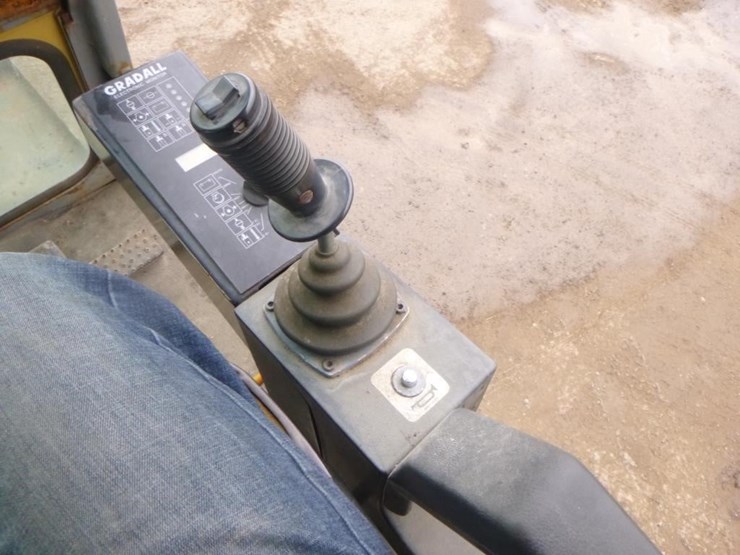 1996-gradall-xl4100-image-42