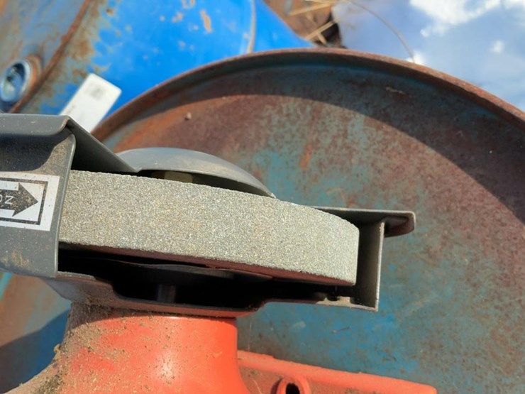 #270-•-central-machinery-6”-bench-grinder-image-10