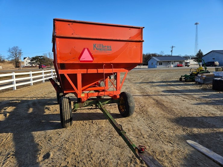 john-deere-1065-image-8