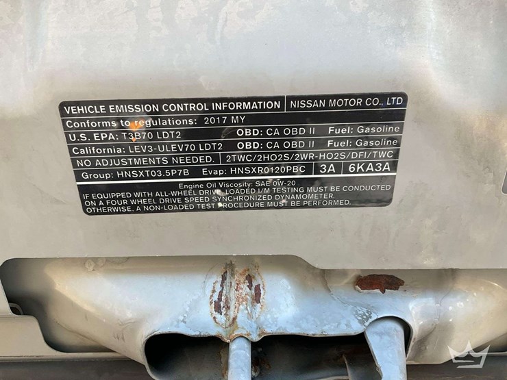 2017-nissan-pathfinder-image-10