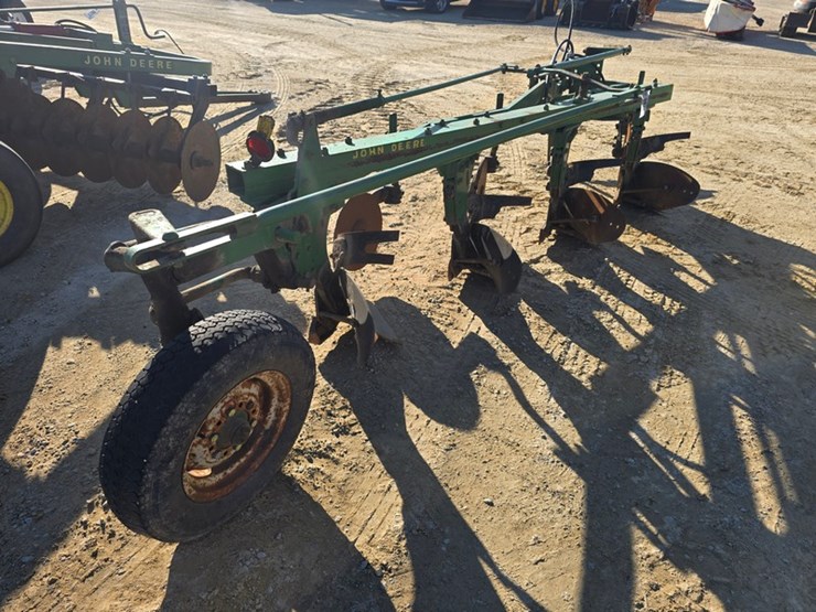 john-deere-14-image-7