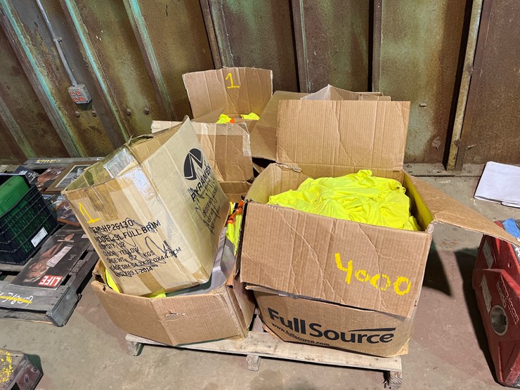 #4000-•-mics-lot-of-safety-wear-image-1