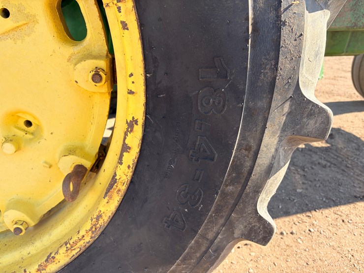 john-deere-4230-image-29