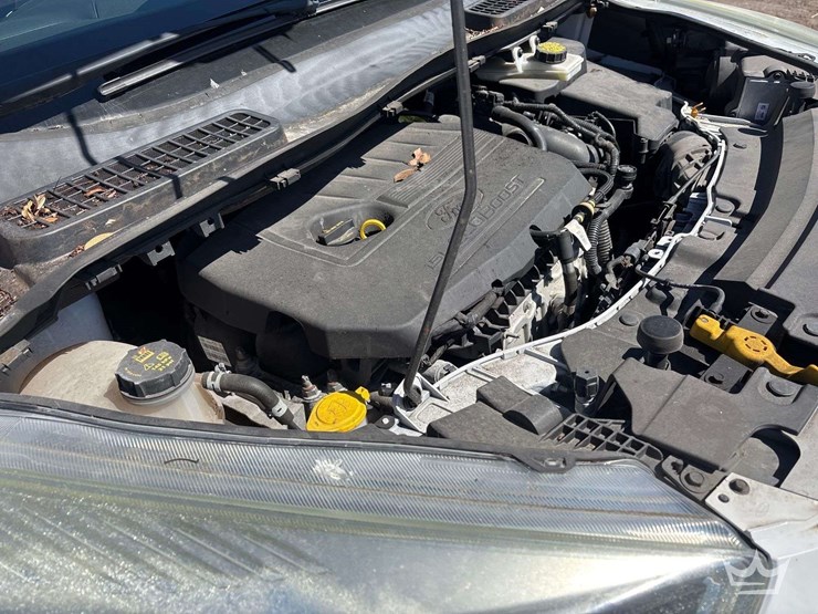 2017-ford-escape-image-13