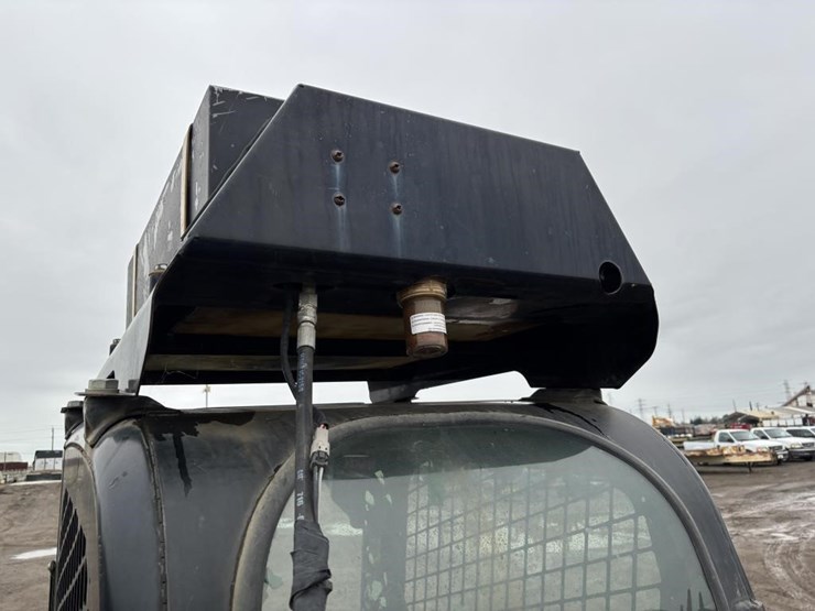 caterpillar-246c-image-31