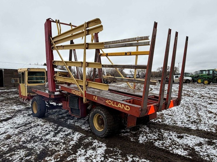 new-holland-1095-image-3