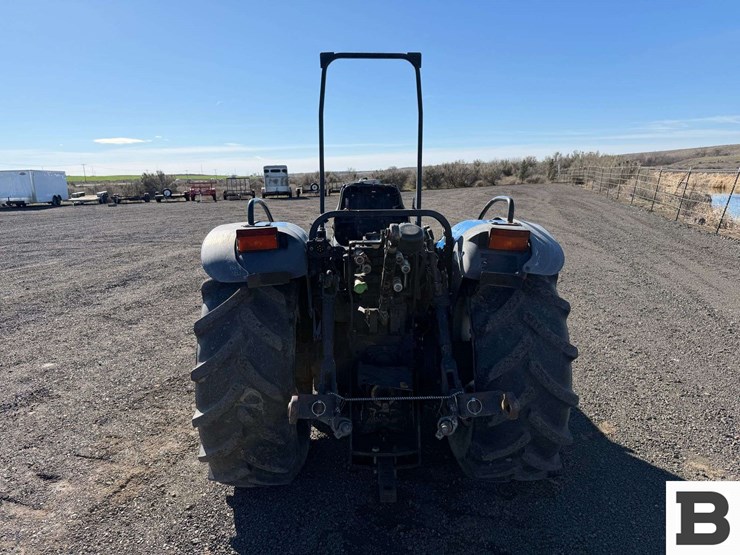 new-holland-t4030f-image-5