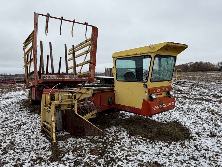 new-holland-1075-image-7