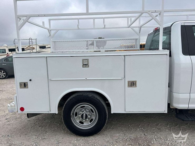 2017-ford-f250-image-18