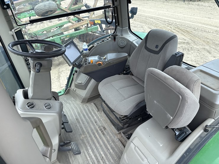 2020-john-deere-2020-image-15