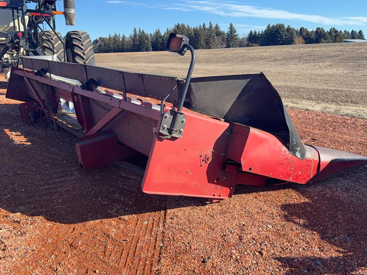 case-1083-corn-header-image-4