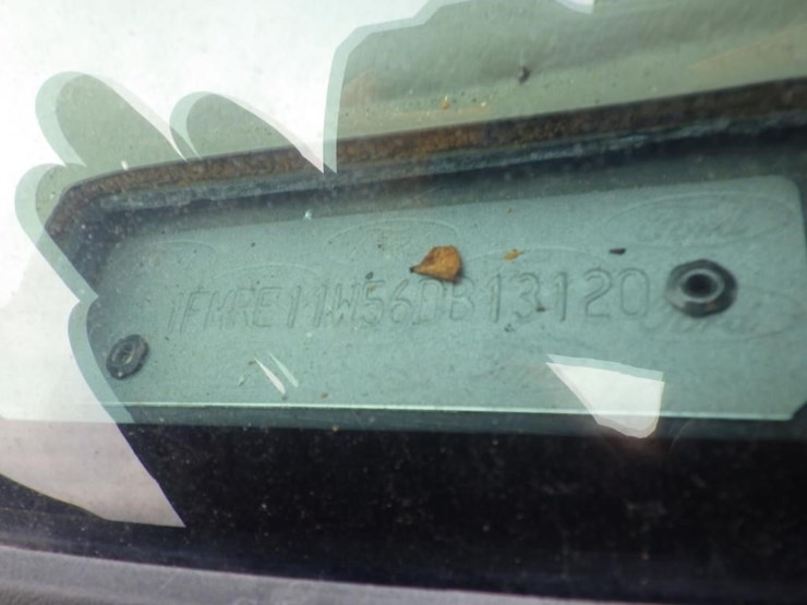 2006-ford-cargo-image-14