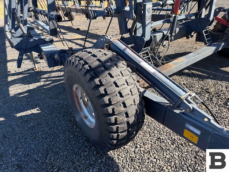 flexi-coil-spring-tooth-harrow-image-45