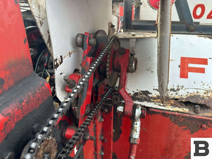 freeman-370t-baler-image-28