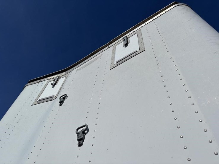 2002-trailmobile-van-image-6