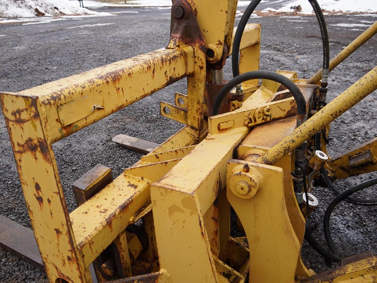 caterpillar-930-image-53