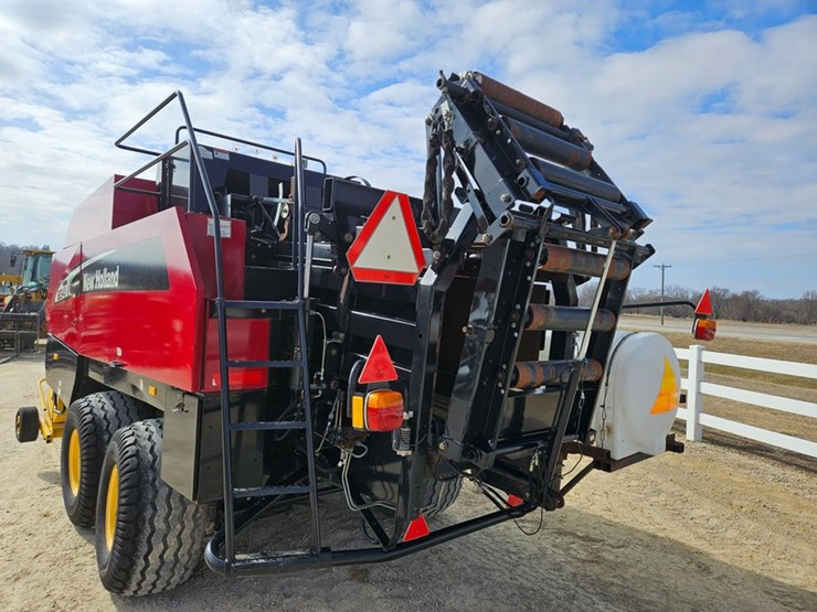 new-holland-bb940a-image-43