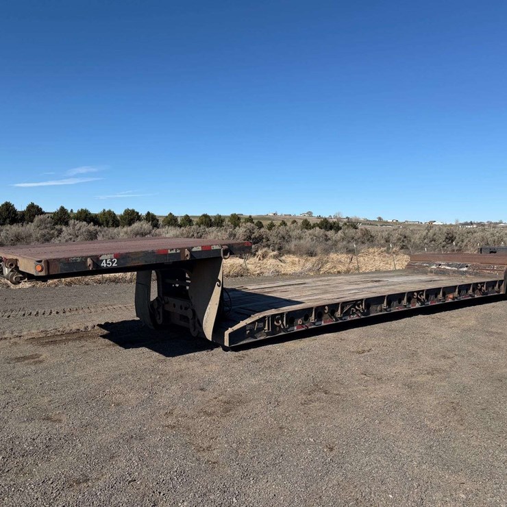 2007 Fontaine Low Bed Trailer