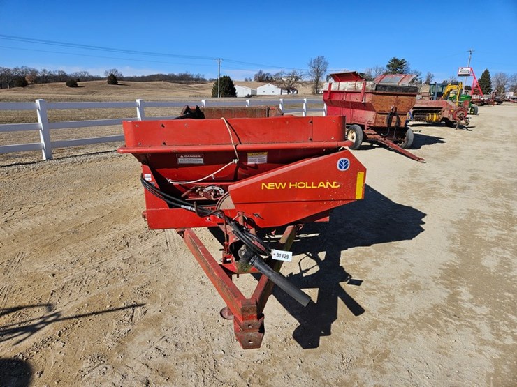 new-holland-185-image-8