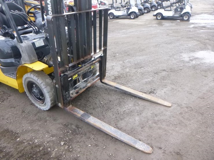 2015-komatsu-fg25ht-16-image-10