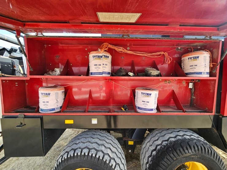 new-holland-bb940a-image-47