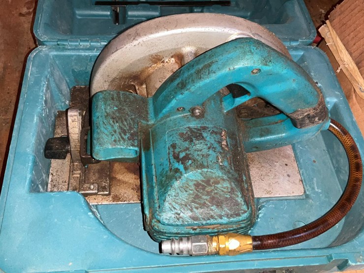 #267-•-makita-circular-saw-and-parts-image-3