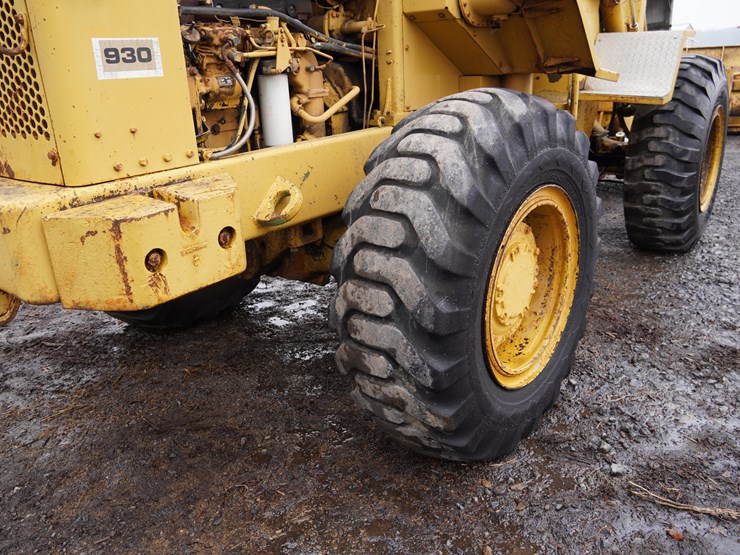 caterpillar-930-image-38