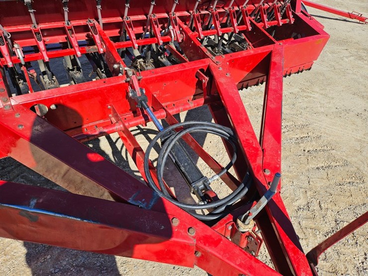 case-ih-5300-image-9