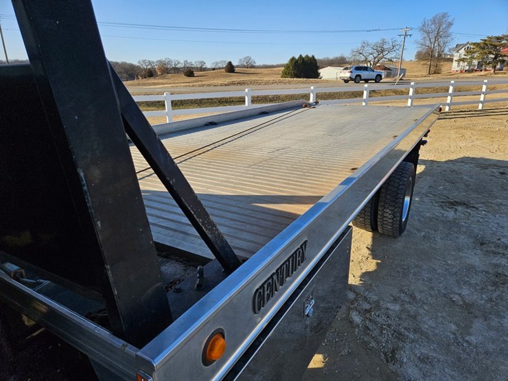 2002-caterpillar-3126-image-19