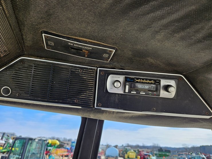 international-1586-image-36