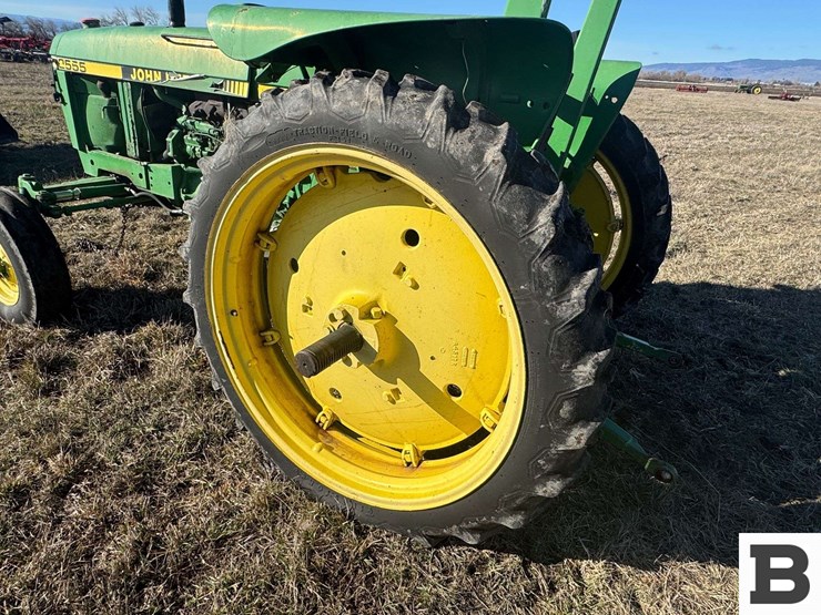 john-deere-2555-image-16