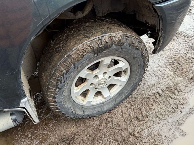 2004-nissan-titan-image-18