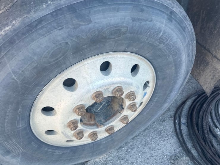 2019-mack-gr64f9-quad/a-dump-truck-image-13