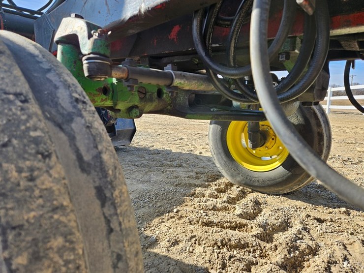 john-deere-4020-image-43