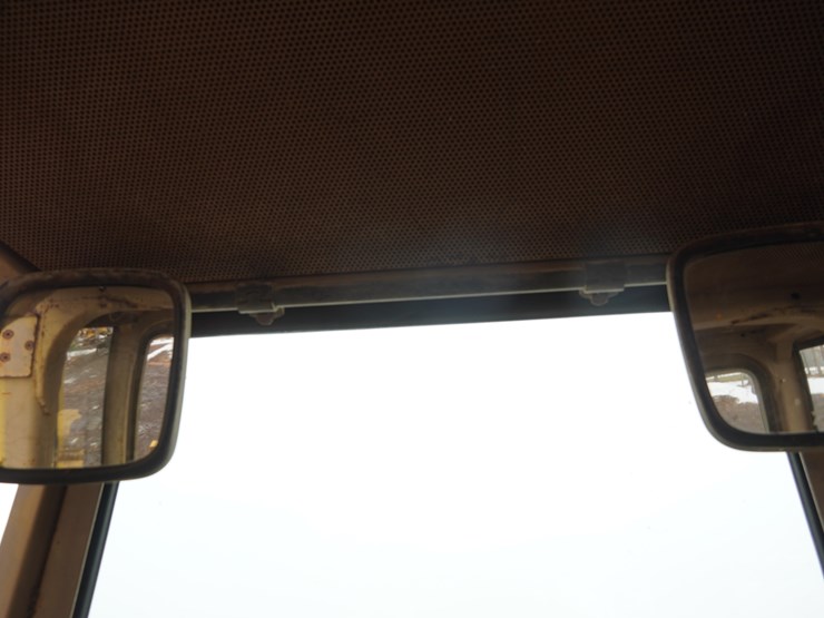 caterpillar-930-image-24