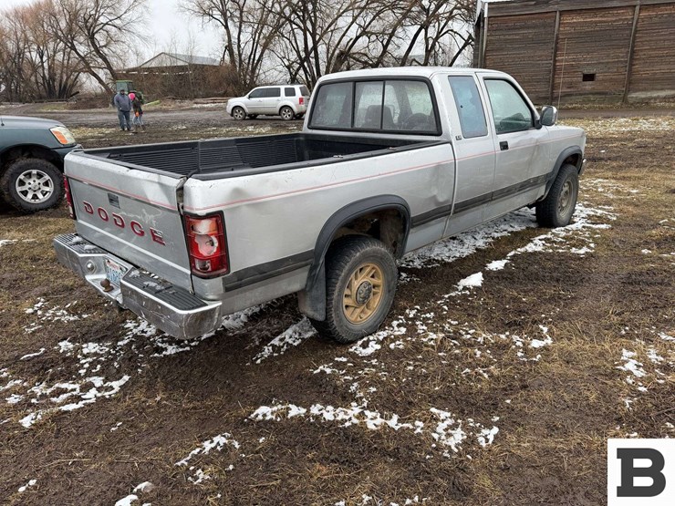 1993-dodge-dakota-image-5