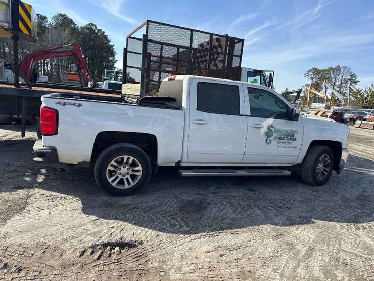 2016-chevrolet-silverado-1500-image-3