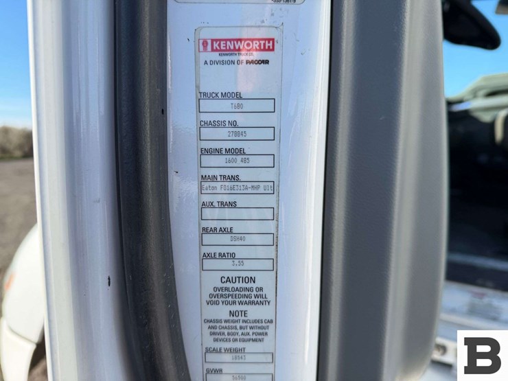 2019-kenworth-t680-image-59