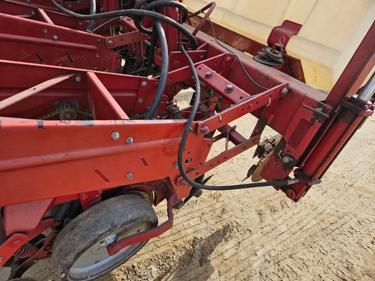 international-30-image-21