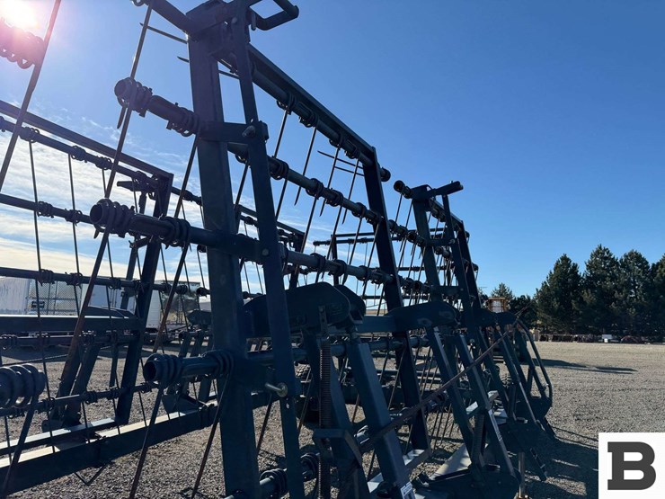 flexi-coil-spring-tooth-harrow-image-37